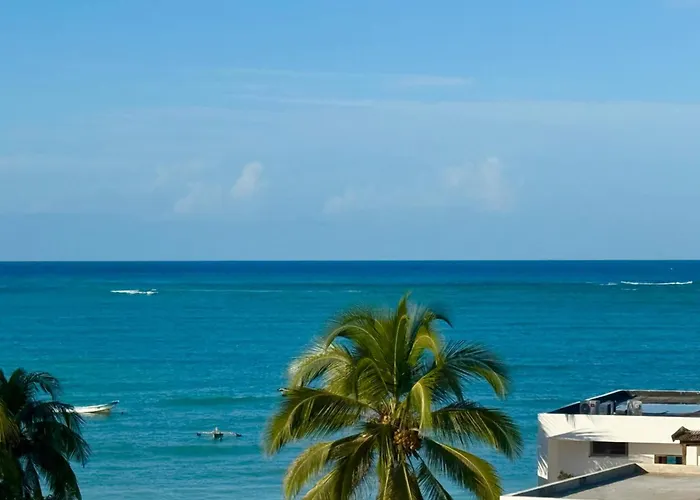 Sea Crest Hotel