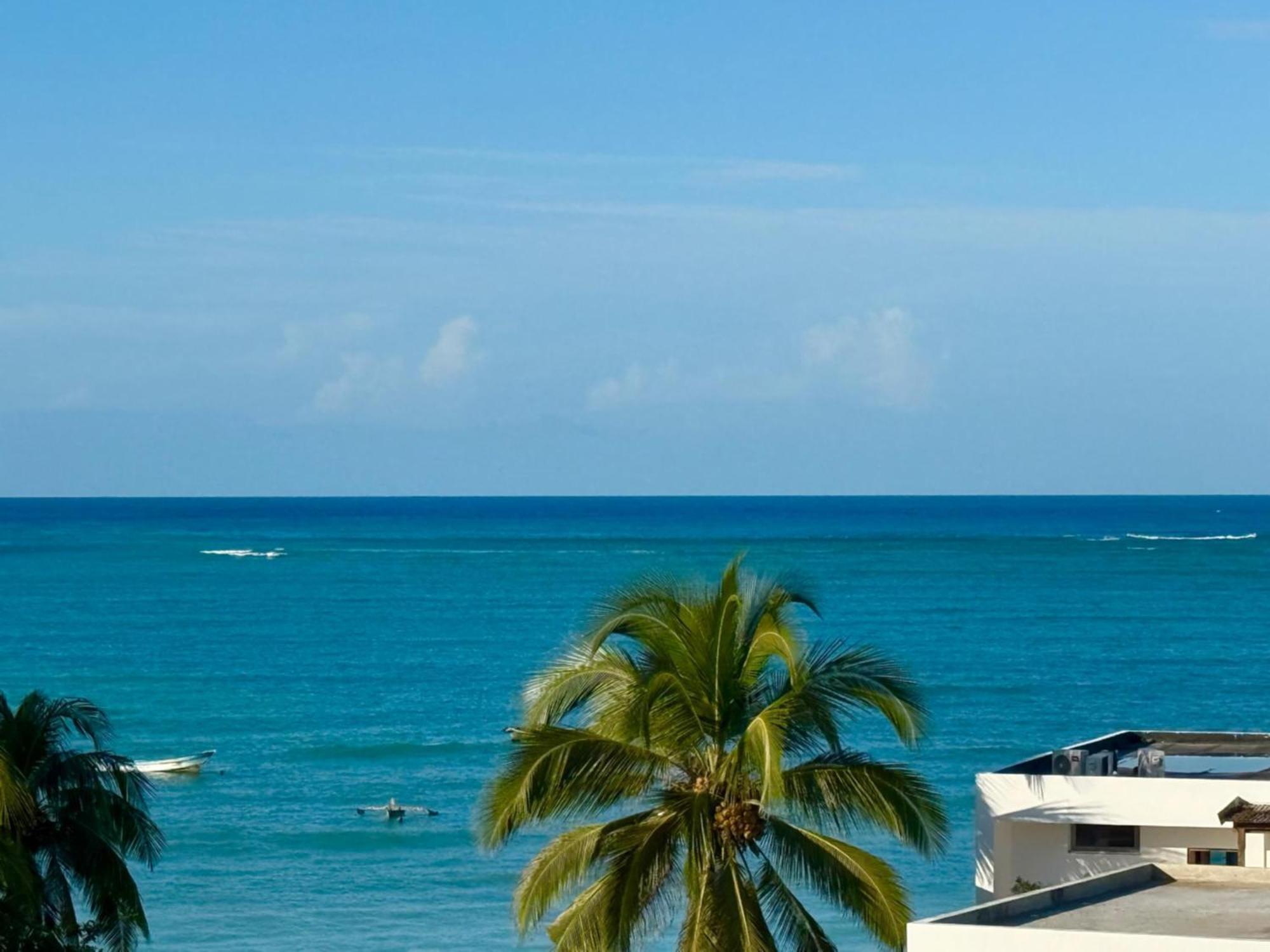 Hotel Sea Crest